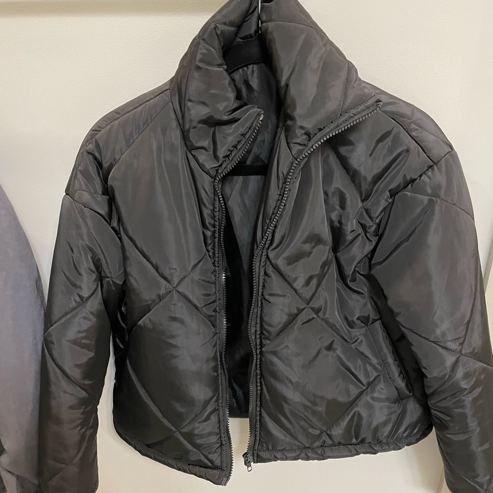 Shein cropped puffer